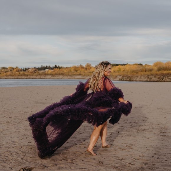 Frilly Purple Robe - Picture 3 of 3
